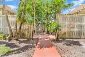 6330 SW 79th St APT 2, South Miami, FL 33143, - MLS#A12012544