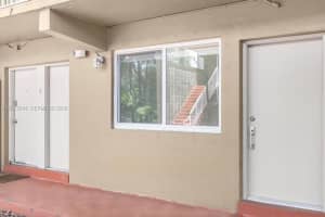 6330 SW 79th St APT 2, South Miami, FL 33143, - MLS#A12012544
