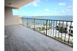1800 Ne 114th St 706, Miami