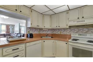 3015 N Ocean Blvd APT 3J, Fort Lauderdale, FL 33308, - MLS#A12012586