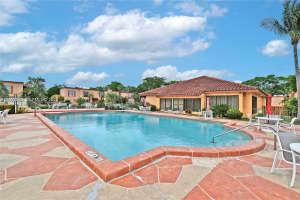 7208 Fairway Dr APT I9, Miami Lakes, FL 33014, - MLS#A12012609