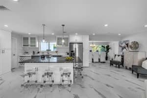 465 NW 11th St, Boca Raton, FL 33432, - MLS#A12012618