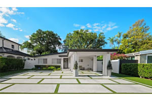 6230 Sw 27th St, Miami