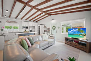 6230 SW 27th St, Miami, FL 33155, - MLS#A12012635