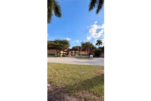 9972 Sw 88th St 1125, Miami