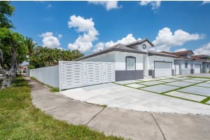 22560 SW 103rd Ave, Cutler Bay, FL 33190, - MLS#A12012673