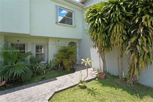 12348 NW 11th Ln #1010, Miami, FL 33182, - MLS#A12012675