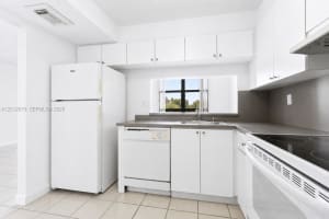 11750 SW 18th St Apt 401-1, Miami, FL 33175, - MLS#A12012679