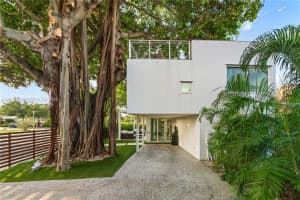 1898 SW 17th St, Miami, FL 33145, - MLS#A12012698