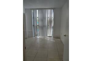 11790 Sw 18th St 429-3, Miami