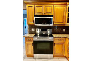 8350 NW 27th Pl, Sunrise, FL 33322, - MLS#A12012709