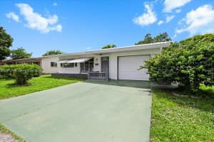 5721 NW 87th Ave, Tamarac, FL 33321, - MLS#A12012716