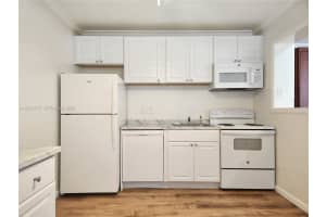 320 New York St #1w, Hollywood, FL 33019, - MLS#A12012717