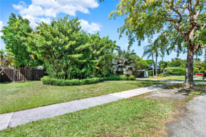 13455 SW 104th Terrace, Miami, FL 33186, - MLS#A12012733