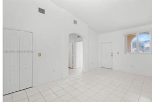 1658 SE 28th Ct UNIT 200, Homestead, FL 33035, - MLS#A12012740