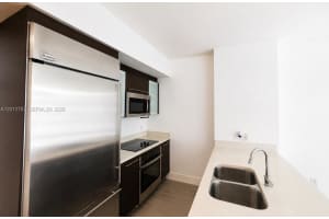 500 Brickell Ave 2904, Miami