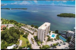 880 Ne 69th St 11m, Miami