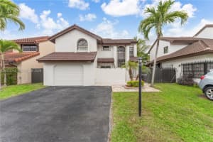 6327 Sw 127th Pl, Miami