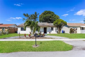 7801 SW 6th Ct, North Lauderdale, FL 33068, - MLS#A12012779