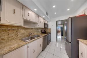 3113 S Ocean Dr 506, Hallandale Beach