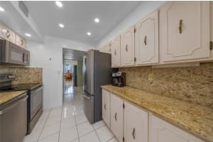 3113 S Ocean Dr APT 506, Hallandale Beach, FL 33009, - MLS#A12012798