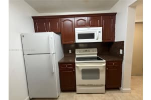 B, 8100 Geneva Ct APT 241, Doral, FL 33166, - MLS#A12012813