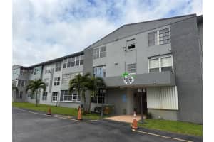120 Royal Palm Rd APT 301, Hialeah Gardens, FL 33016, - MLS#A12012816