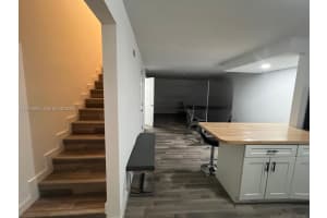 1560 NE 151st St APT 102, North Miami Beach, FL 33162, - MLS#A12012830