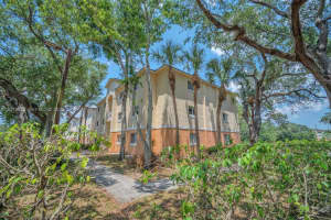 3690 N 56th Ave APT 903, Hollywood, FL 33021, - MLS#A12012836
