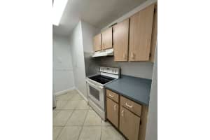 1201 Lake Victoria Dr V, West Palm Beach 1201 Lake Victoria Dr V, West Palm Beach