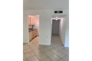 1201 Lake Victoria Dr APT V, West Palm Beach, FL 33411, - MLS#A12012854