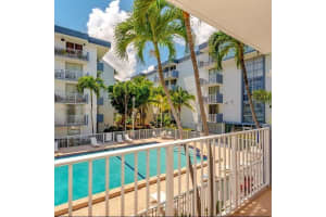 1801 S Treasure Dr APT 302, North Bay Village, FL 33141, - MLS#A12012857