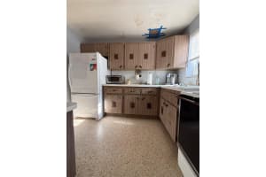 399 W 12th St, Hialeah