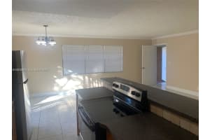 1702 McKinley St APT 4, Hollywood, FL 33020, - MLS#A12012869
