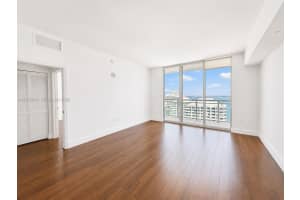 951 Brickell Ave APT 2208, Miami, FL 33131, - MLS#A12012878