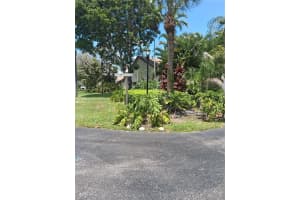 8564 SW 114th Ct, Miami, FL 33173, - MLS#A12012896