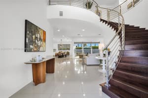 7509 NW 99th Ave, Doral, FL 33178, - MLS#A12012911