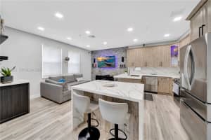 4361 SW 160th Ave APT 203, Miramar, FL 33027, - MLS#A12012923