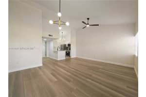 2881 N Oakland Forest Dr 310, Oakland Park