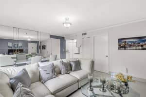 7051 SW 129th Ave APT 8, Miami, FL 33183, - MLS#A12012933