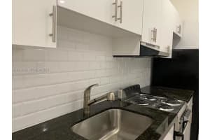 319 W 28th St #9, Miami Beach, FL 33140, - MLS#A12012945
