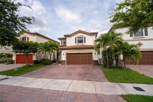 8821 W 34th Ct, Hialeah, FL 33018, - MLS#A12012948