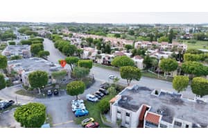 240 W Park Dr Apt 108-4, Miami, FL 33172, - MLS#A12012959