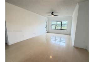 4281 W Mcnab Rd 25, Pompano Beach