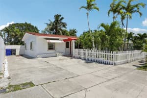 1215 S 24th Ave, Hollywood, FL 33020, - MLS#A12013010