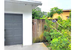 6730 Charleston St B-2, Hollywood