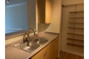 1900 Van Buren St APT 220B, Hollywood, FL 33020, - MLS#A12013070