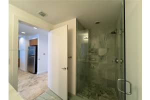 Avenue on Brickell, 1050 Brickell Ave APT 1912, Miami, FL 33131, - MLS#A12013077