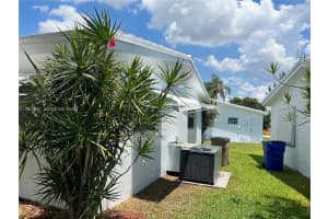 145 NW 41st Ct # 11, Lighthouse Point, FL 33064, - MLS#A12013081