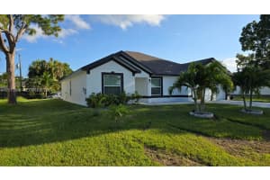 2650 SE Caladium Ave, Port St. Lucie, FL 34952, - MLS#A12013085